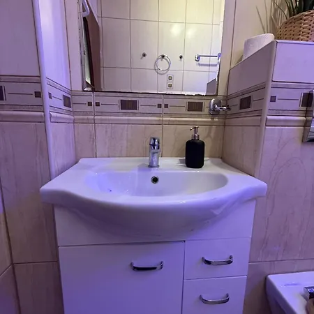 Centrum Perfection דירה ורשה